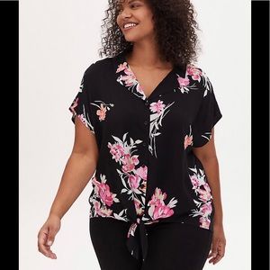 BLACK FLORAL CHALLIS TIE FRONT MIDI DOLMAN BLOUSE